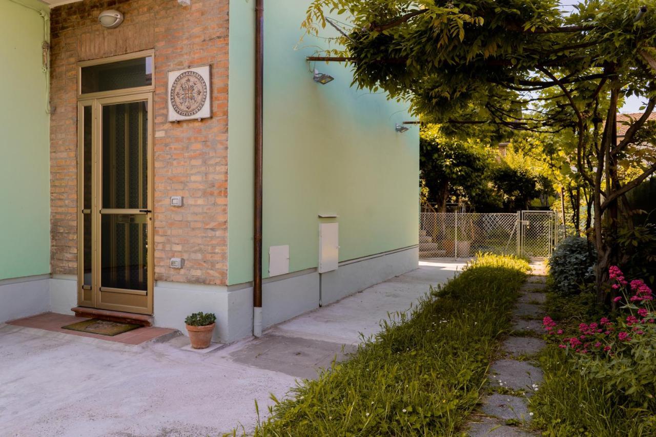 Reno Family House Appartement Ravenna Buitenkant foto